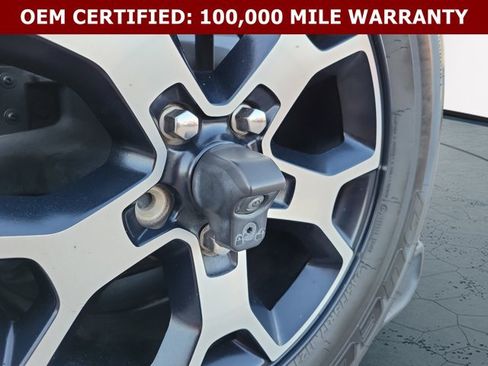 Used 2021 Jeep Wrangler Unlimited Rubicon AWD/4WD image 10