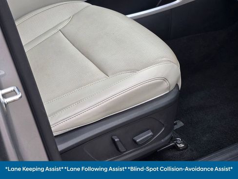 Certified 2024 Hyundai Tucson Limited image 12