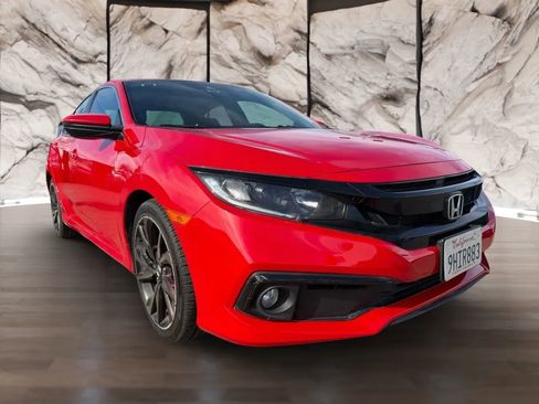 Used 2019 Honda Civic Sport image 3