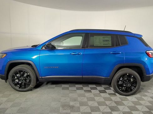 New 2026 Jeep Compass Latitude image 7