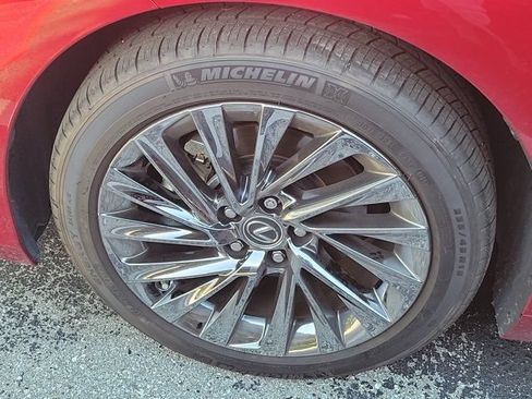 Used 2024 Lexus ES 350 w/ Technology Package FWD image 4