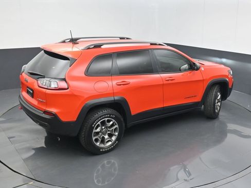 Certified 2021 Jeep Cherokee Trailhawk w/ Technology Group AWD/4WD image 44