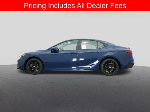 New 2026 Toyota Camry SE FWD image 19