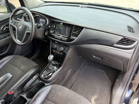 Used 2022 Buick Encore Preferred w/ Safety Package FWD image 26