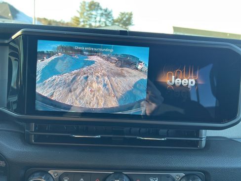 New 2026 Jeep Wrangler Sport S image 31