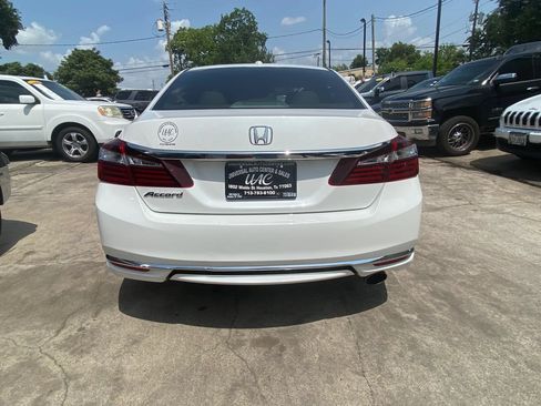 Used 2016 Honda Accord EX-L image 6