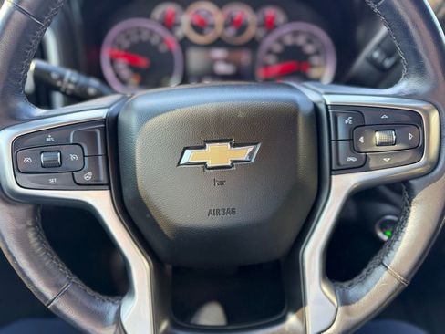Used 2019 Chevrolet Silverado 1500 LT w/ Texas Edition image 9