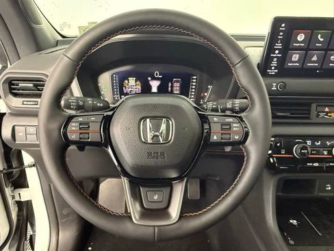 New 2026 Honda Pilot TrailSport image 18