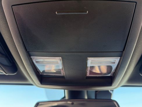 Used 2022 Dodge Challenger SXT w/ Cold Weather Group image 28