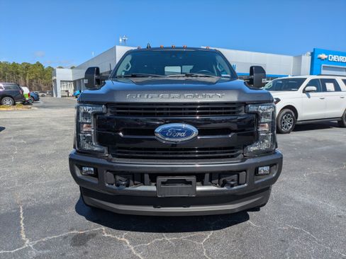 Used 2019 Ford F250 Lariat w/ Lariat Ultimate Package image 28