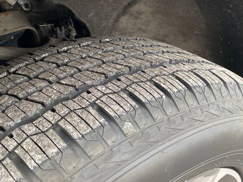 Certified 2019 Chevrolet Silverado 1500 RST image 24