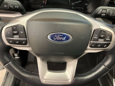 Used 2023 Ford Explorer XLT w/ Equipment Group 202A image 15