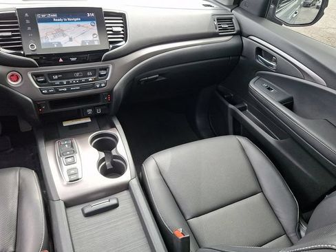 Used 2022 Honda Ridgeline RTL-E image 16