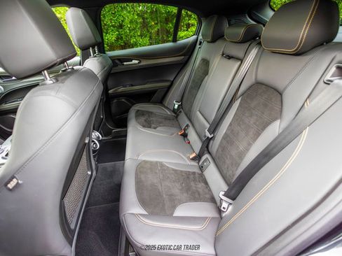 Used 2024 Alfa Romeo Stelvio Quadrifoglio w/ Quick Order Package 25A 100th image 39