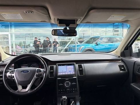 Used 2019 Ford Flex Limited FWD image 17