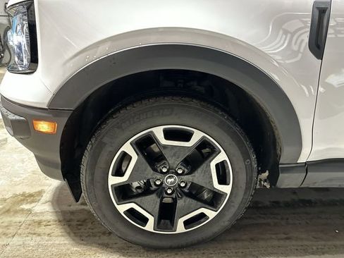 Used 2024 Ford Bronco Sport Outer Banks w/ Tech Package image 21