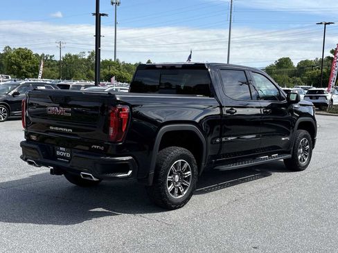 Used 2024 GMC Sierra 1500 AT4 w/ Technology Package AWD/4WD image 6