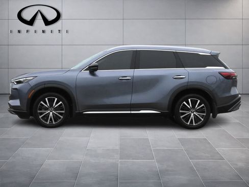 Certified 2023 INFINITI QX60 Sensory w/ Vision Package AWD/4WD image 4