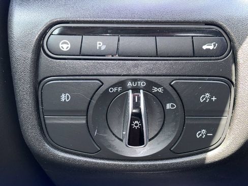 Used 2021 INFINITI QX50 Luxe FWD image 14