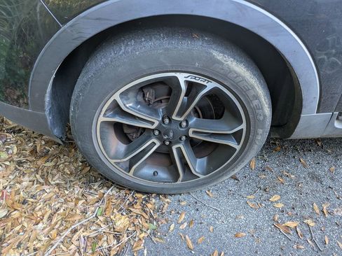 Used 2014 Ford Explorer Sport w/ Equipment Group 401A image 6