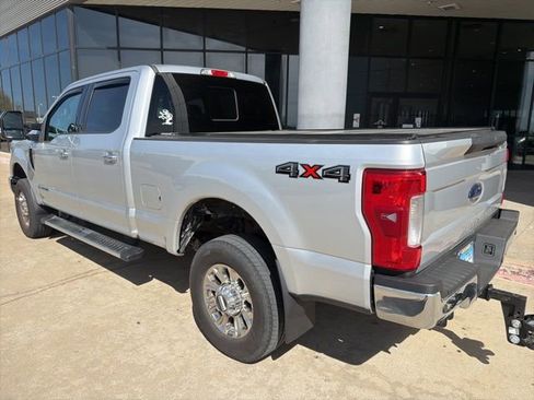 Used 2017 Ford F350 Lariat w/ Lariat Ultimate Package image 5