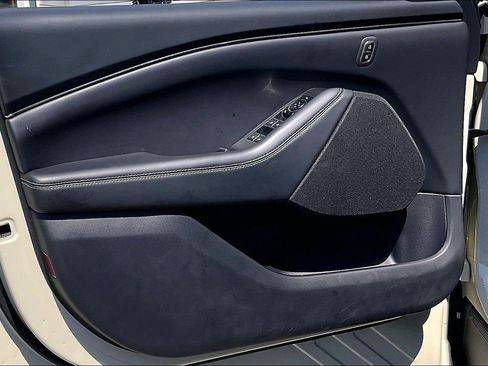 Certified 2025 Ford Mustang Mach-E Select AWD/4WD image 22