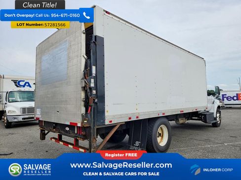 Used 2017 Ford F650 2WD Regular Cab Super Duty image 4
