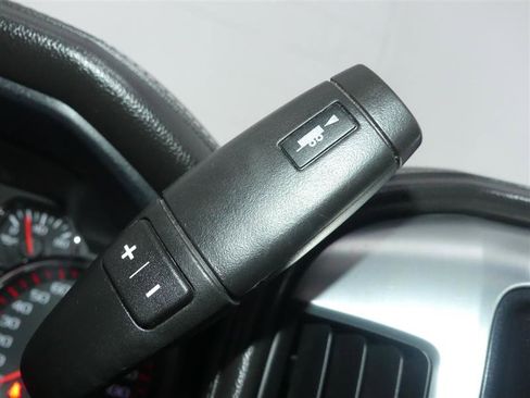 Used 2015 GMC Sierra 1500 SLE w/ SLE Value Package image 33