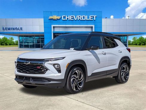 New 2026 Chevrolet TrailBlazer RS w/ Convenience Package FWD image 2