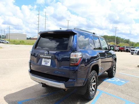 Used 2023 Toyota 4Runner TRD Off-Road Premium w/ Moonroof Package AWD/4WD image 8