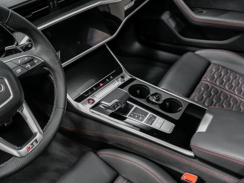 Used 2023 Audi RS 6 image 33