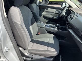 Used 2022 Nissan Rogue SV AWD/4WD video 3