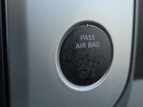 Used 2016 Nissan Frontier SV w/ SV Value Truck Package image 18