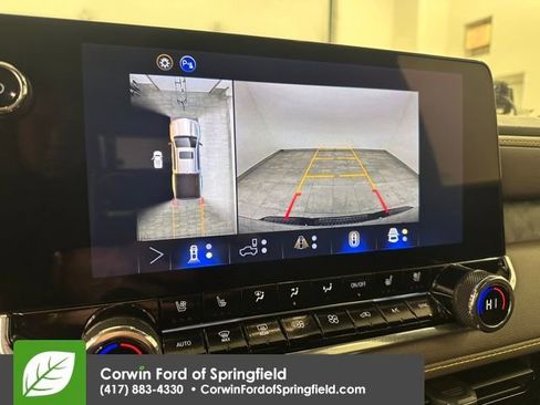 Used 2025 Chevrolet Colorado ZR2 w/ Technology Package image 21