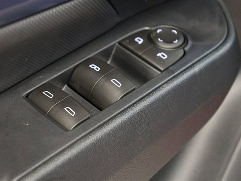 New 2026 Chevrolet Equinox EV LT w/ LPO, Blackout Package image 27