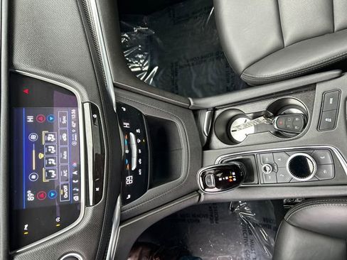 Used 2023 Cadillac XT5 Sportv image 7