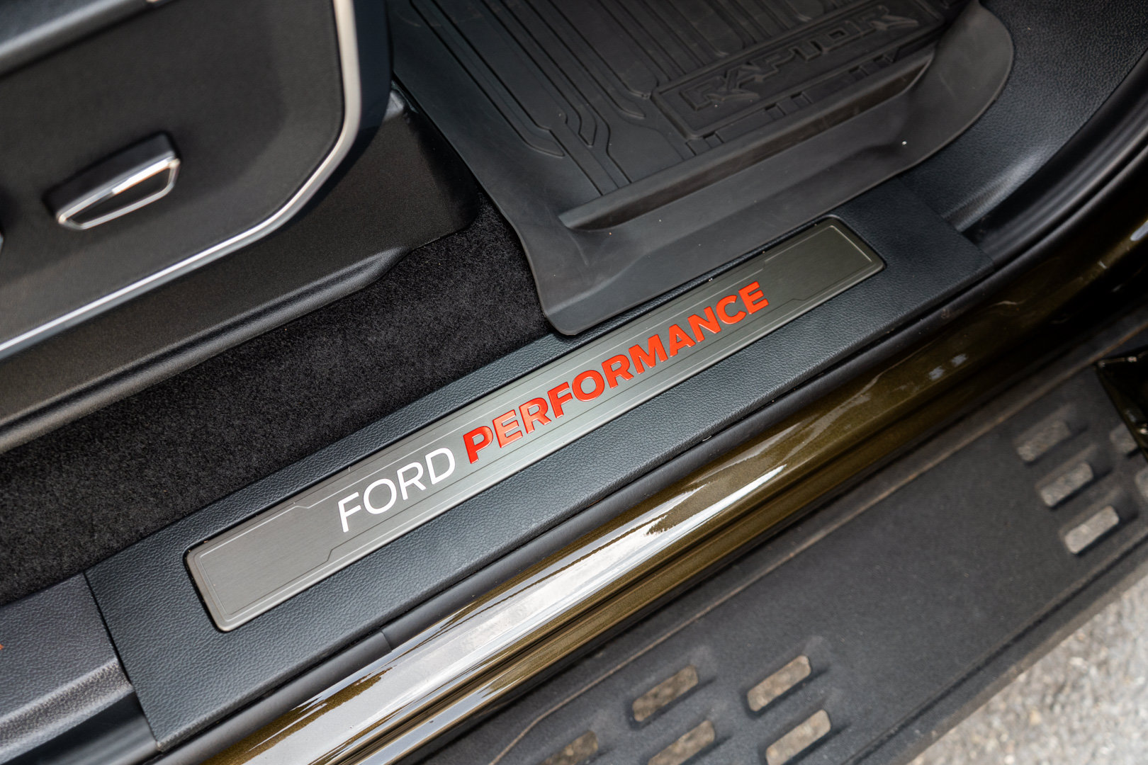 Used 2024 Ford F150 Raptor AWD/4WD image 35