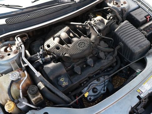 Used 2006 Chrysler Sebring Touring FWD image 44