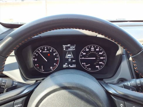 Used 2024 Subaru Crosstrek 2.5i Limited w/ Crosstrek Mirror Package image 19