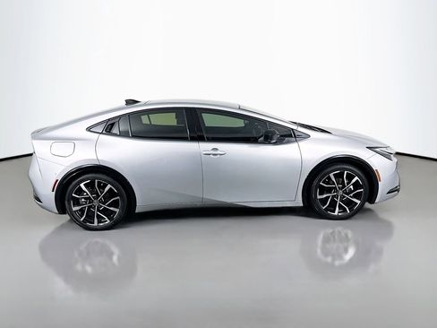 New 2026 Toyota Prius Plug-In Hybrid image 4