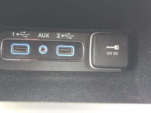Used 2018 Jeep Grand Cherokee Altitude AWD/4WD image 33