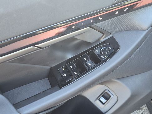 Used 2026 BMW 530i w/ M Sport Package RWD image 15