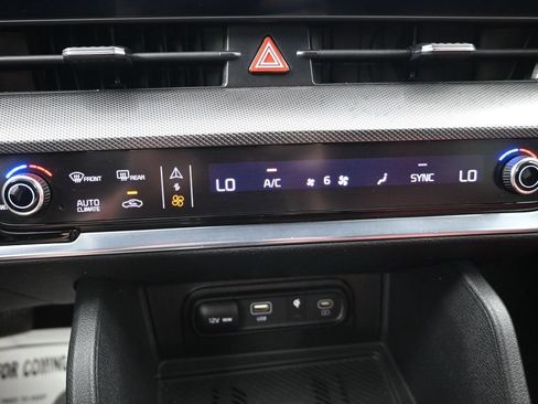 Used 2024 Kia Sportage SX FWD image 22