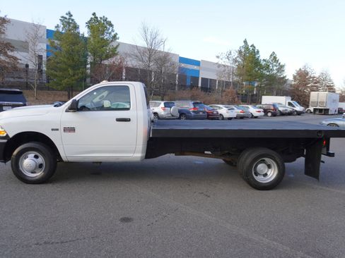 Used 2011 RAM 3500 ST image 4