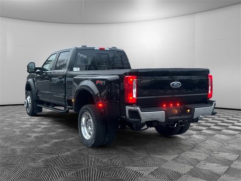 New 2026 Ford F450 XL w/ XL Driver Assist Package image 3