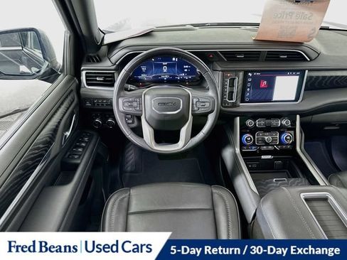 Used 2022 GMC Yukon XL Denali w/ Advanced Technology Package AWD/4WD image 31
