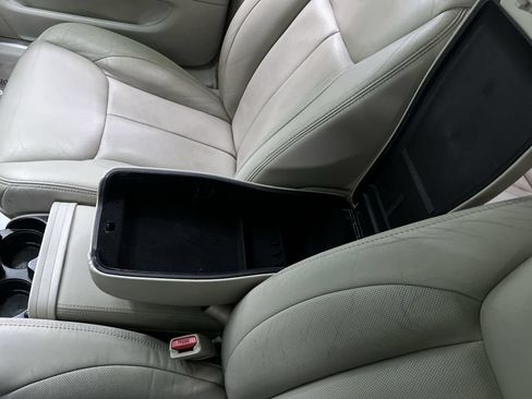 Used 2006 Cadillac DTS FWD image 24