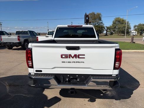 New 2026 GMC Sierra 2500 Pro image 5