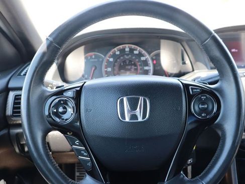 Used 2016 Honda Accord Sport image 18
