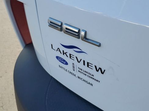 Certified 2022 Ford Escape SEL w/ Technology Package image 28